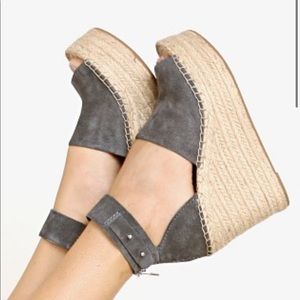 Dolce Vita “Straw” Espadrille Wedges